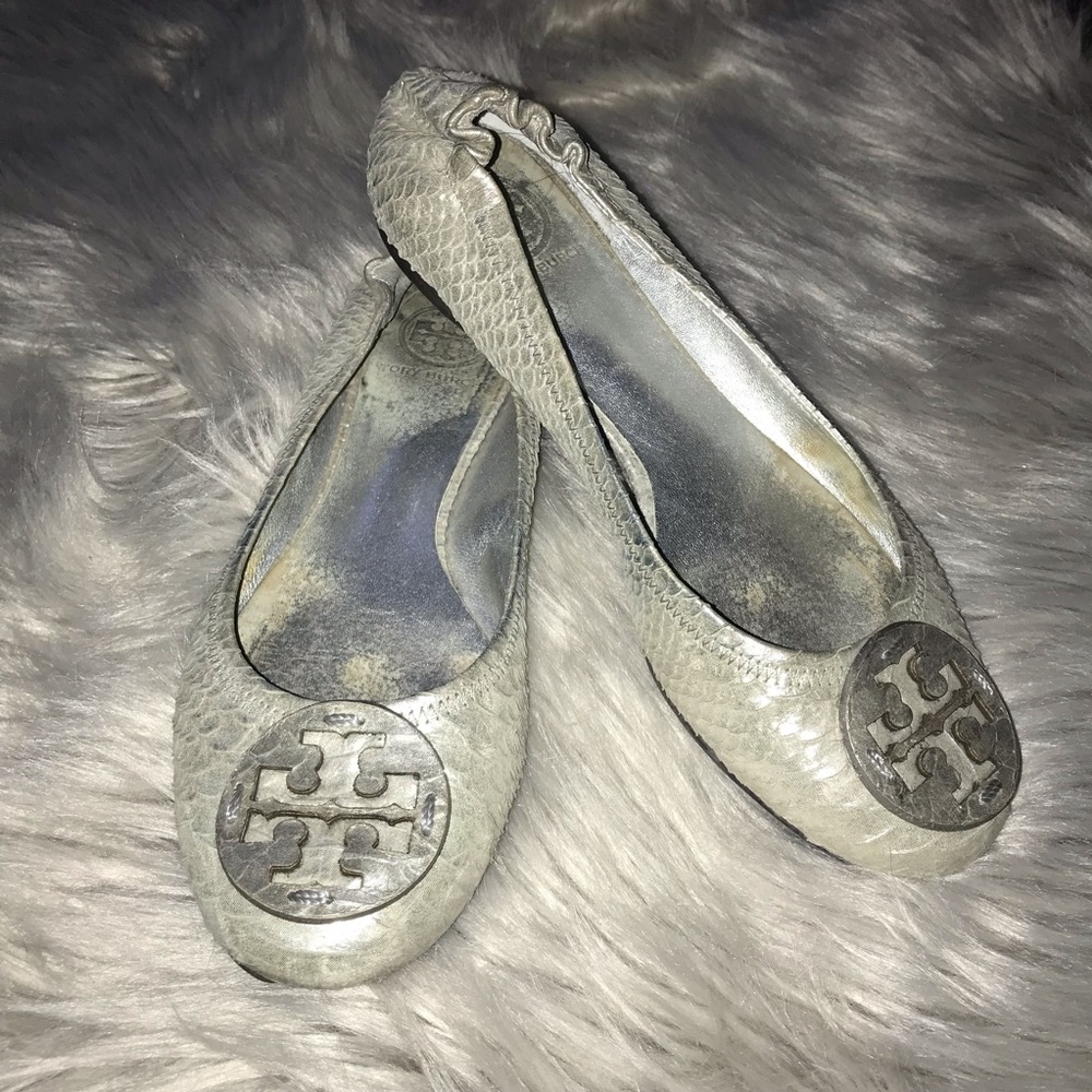 Tory Burch Reva Silver flats Sz 7.5